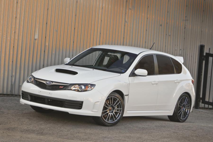  Subaru Impreza WRX STi Special Edition 2010 года  (US) (фото 15 из 33)